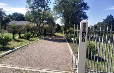 Imagem: A chácara possui 4.300m² de Área e está localizado em Campina