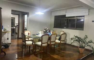 Imagem: O apartamento possui 3 Dormitórios, 4 Banheiros, 3 Vagas na