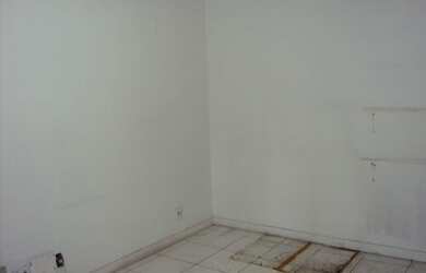 Imagem: O depósito possui 30m² de Área e está localizado em Santa