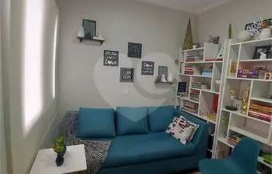 Imagem: O apartamento possui 3 Dormitórios, 1 Banheiro, 1 Vaga na garagem