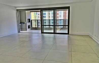 Imagem: O apartamento possui 3 Dormitórios, 4 Banheiros, 2 Vagas na