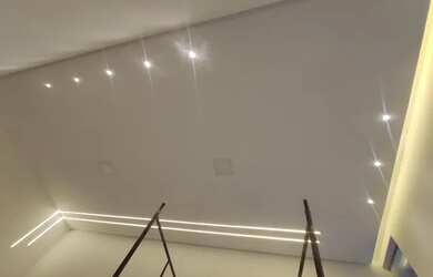 Imagem 6: Casa de alto padrão a venda no Jardim Balneário Meia Ponte, possui 360m² de lote e 185m² c