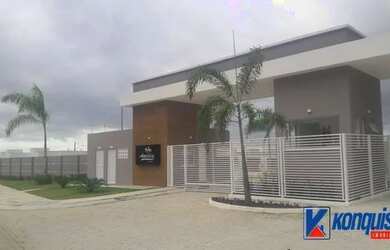 Imagem: A casa possui 2 Dormitórios e 1 Banheiro e está localizado