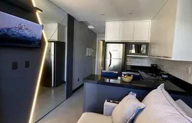 Imagem: O apartamento possui 1 Dormitório, 1 Banheiro, 1 Vaga na garagem