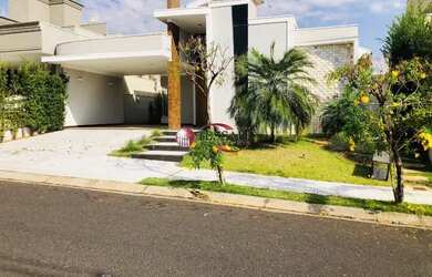 Imagem: A casa em condomínio possui 3 Dormitórios, 5 Banheiros, 4