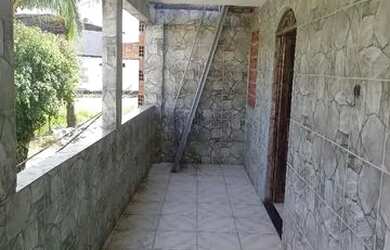 Imagem: A casa possui 2 Dormitórios, 1 Banheiro, 120m² de Área e