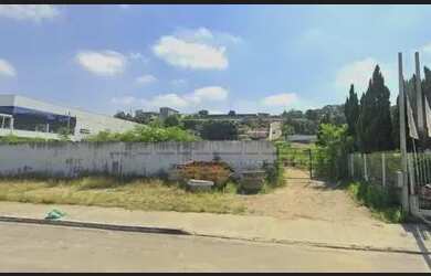 Imagem: O terreno possui 125m² de Área e está localizado em Vila