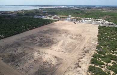 Imagem 3: Loteamento No Camocim Lotes 10X25 A 900 Metros Da Praia n Não desista...
