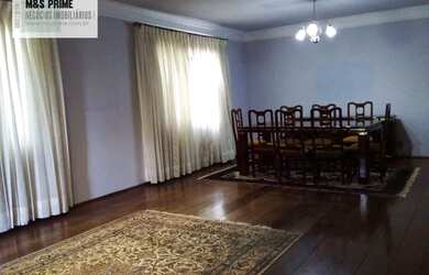 Imagem: O apartamento possui 4 Dormitórios, 5 Banheiros, 3 Vagas na