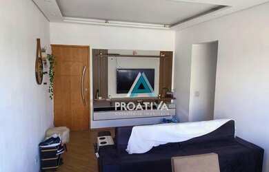 Imagem: O apartamento possui 3 Dormitórios, 1 Banheiro, 1 Vaga na garagem