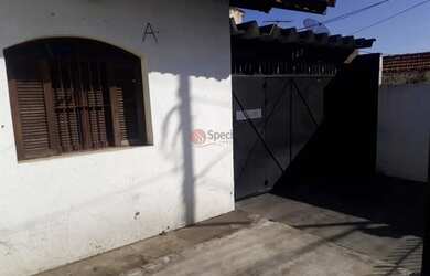 Imagem: O terreno possui 400m² de Área, Imóvel novo e está localizado