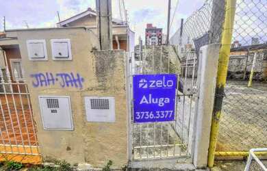 Imagem: A casa possui 2 Dormitórios, 2 Banheiros, 2 Vagas na garagem