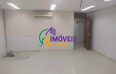 Imagem: O depósito possui 5 Vagas na garagem e 300m² de Área e está