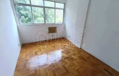 Imagem 7: Imóvel para venda com 55 metros quadrados com 2 quartos em Vila Isabel...