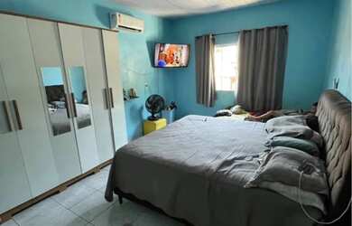 Imagem: A casa possui 2 Dormitórios, 1 Banheiro, 150m² de Área e