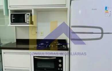 Imagem: O apartamento possui 2 Dormitórios, 1 Banheiro, 1 Vaga na garagem