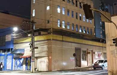 Imagem: O quarto está localizado em Centro, Florianópolis para alugar