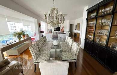 Imagem: O apartamento possui 3 Dormitórios, 5 Banheiros, 5 Vagas na