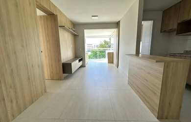 Imagem 2: Barra Funda / Reformado / 2 Quartos / 1 Suite / 64m² / 1 vaga / Metrô Barra Funda