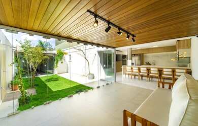 Imagem 7: Sobrado de esquina à Venda com 4 suites no Condomínio Nature Village II - Jd Ermida I - Ju