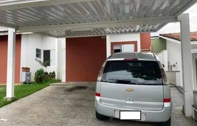 Imagem: A casa em condomínio possui 3 Dormitórios, 3 Banheiros, 2