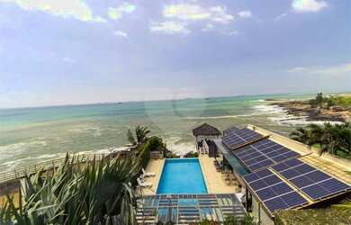 Imagem: A casa possui 4 Dormitórios, 5 Banheiros, 2 Vagas na garagem