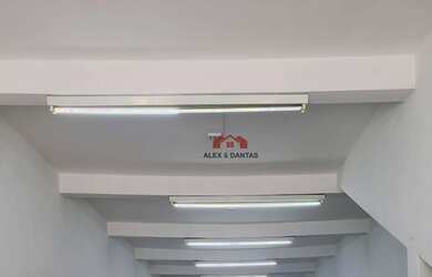 Imagem: O depósito possui 300m² de Área e está localizado em Santa