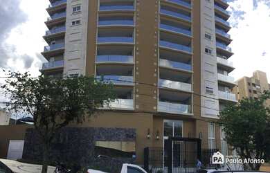 Imagem: O apartamento possui 3 Dormitórios, 1 Banheiro, 3 Vagas na