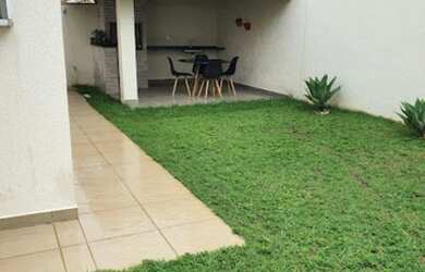 Imagem: A casa em condomínio possui 4 Dormitórios, 5 Banheiros, 4