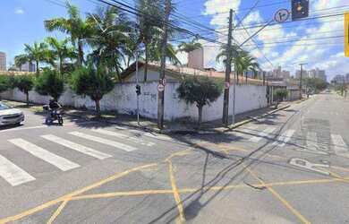 Imagem: O terreno possui 1.568m² de Área e está localizado em Vicente