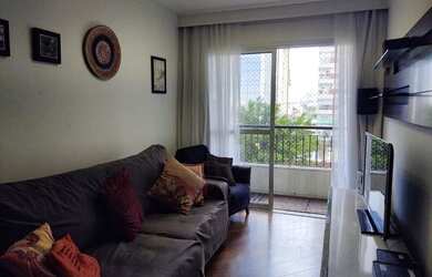 Imagem: O apartamento possui 2 Dormitórios, 1 Banheiro, 2 Vagas na