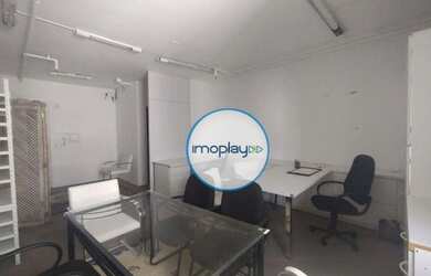 Imagem: O depósito possui 1 Vaga na garagem, 32m² de Área, Imóvel