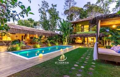 Imagem: A casa em condomínio possui 5 Dormitórios, 5 Banheiros, 4