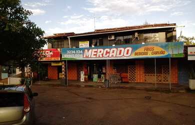 Imagem: A casa possui 3 Dormitórios, 1 Banheiro, 447m² de Área e