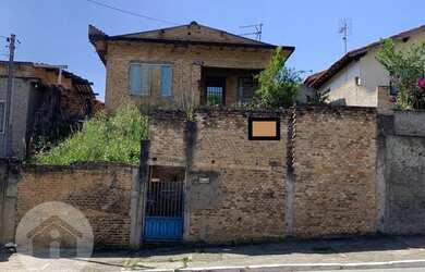 Imagem: A casa possui 2 Dormitórios, 1 Banheiro, 80m² de Área e