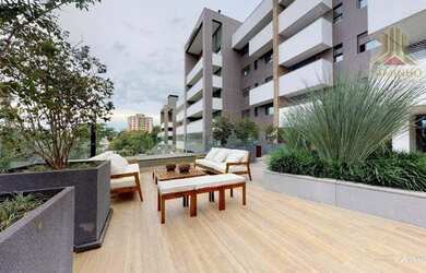 Imagem: O apartamento na cobertura possui 4 Dormitórios, 5 Banheiros