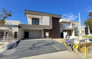 Imagem: A casa em condomínio possui 4 Dormitórios, 3 Banheiros, 4