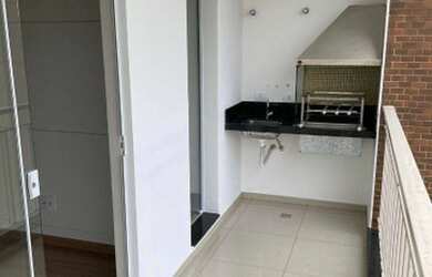 Imagem: O apartamento possui 1 Dormitório, 1 Banheiro, 1 Vaga na garagem