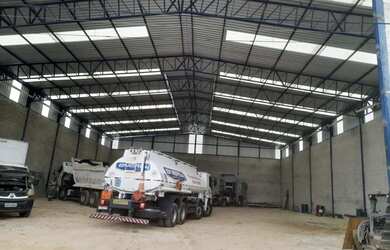 Imagem: O depósito possui 793m² de Área e está localizado em Laranjeiras