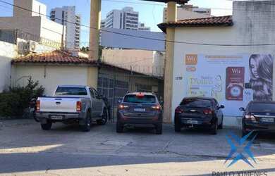 Imagem: O depósito possui 5 Vagas na garagem, 520m² de Área e está