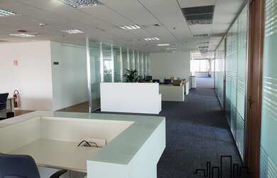 Imagem 12: Andar corporativo para locação mobiliado em Pinheiros. Oportunidade!