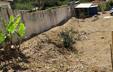 Imagem: O terreno possui 392m² de Área e está localizado em Jardim