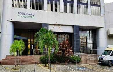 Imagem: O depósito possui 1183m² de Área e está localizado em Caminho