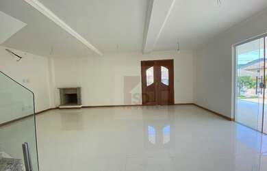 Imagem 2: Casa à venda, 267 m² por R$ 970.000,00 - Vargem Grande - Teresópolis/RJ