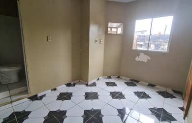 Imagem: A casa possui 2 Dormitórios, 2 Banheiros e 70m² de Área e