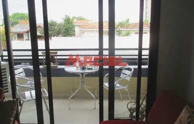 Imagem: O apartamento possui 2 Dormitórios, 2 Banheiros, 2 Vagas na