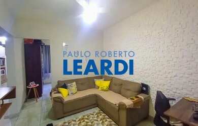 Imagem: O apartamento possui 1 Dormitório, 1 Banheiro, 44m² de Área