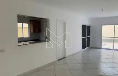 Imagem: A casa em condomínio possui 4 Dormitórios, 5 Banheiros, 4