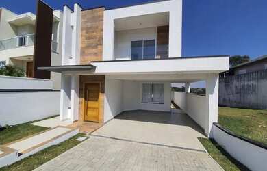 Imagem: A casa em condomínio possui 3 Dormitórios, 5 Banheiros, 4