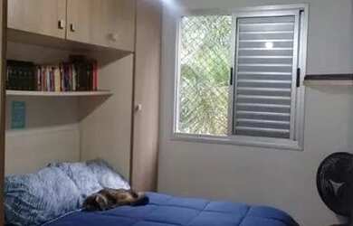 Imagem: O apartamento possui 2 Dormitórios, 1 Banheiro, 1 Vaga na garagem